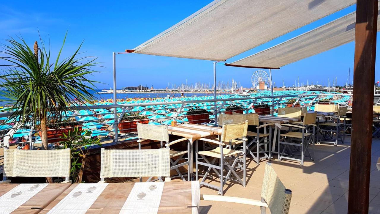 Hotel Paloma Rimini Esterno foto